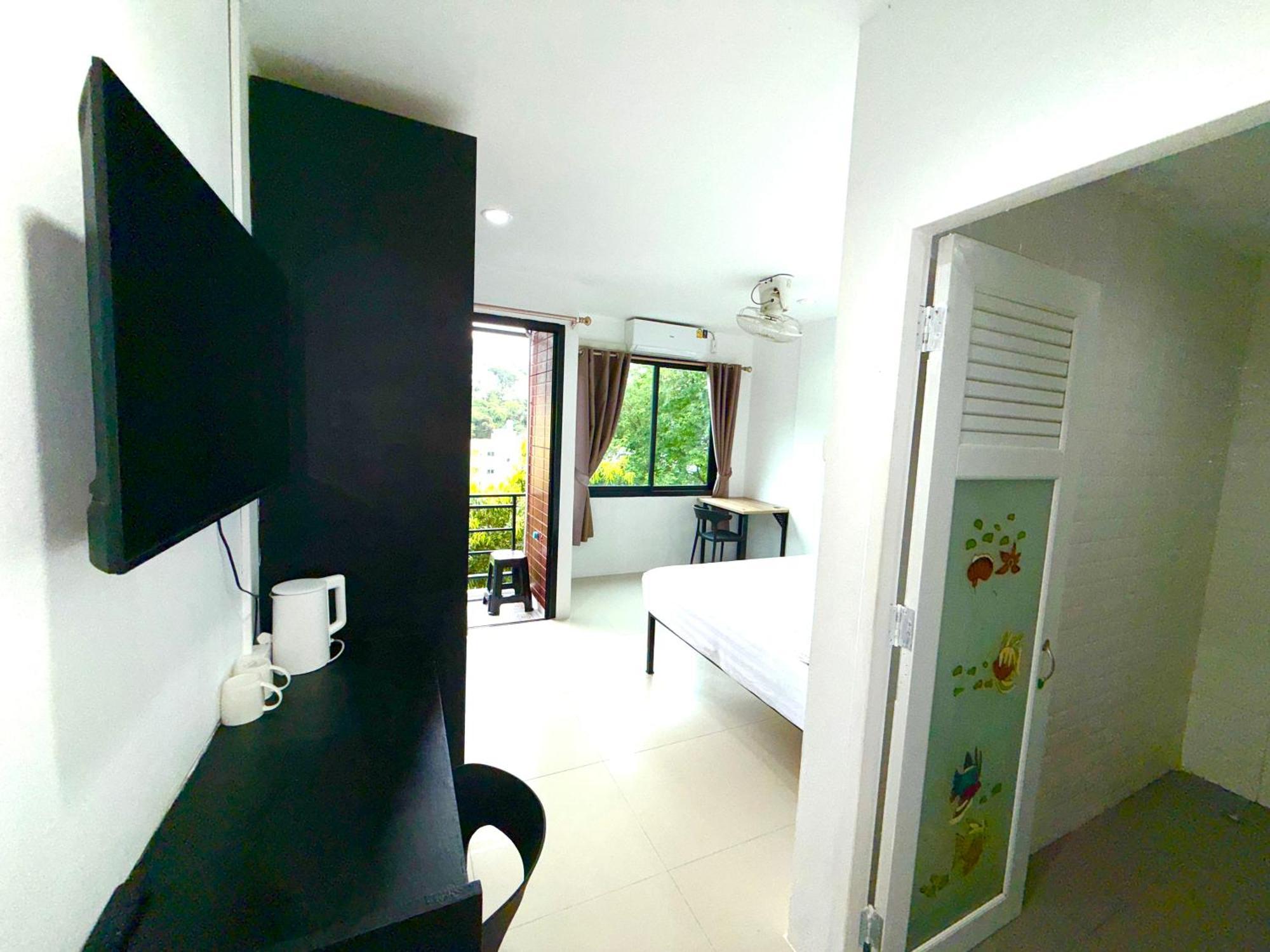 Easy Life 4 * Patong